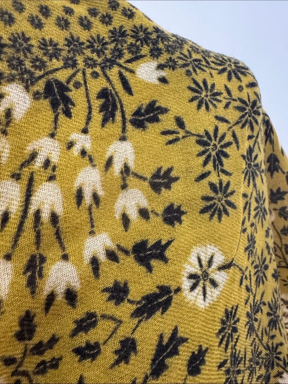 Banana Republic Mustard Floral Pattern wool Wrap Scarf, NWOT